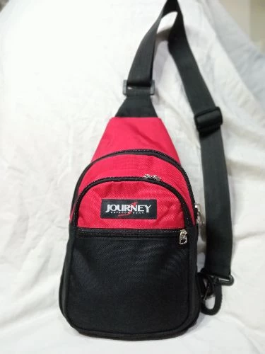 CROSS BODY BAG / BODY BAG