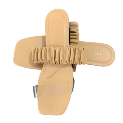 dels leah slipons sandals